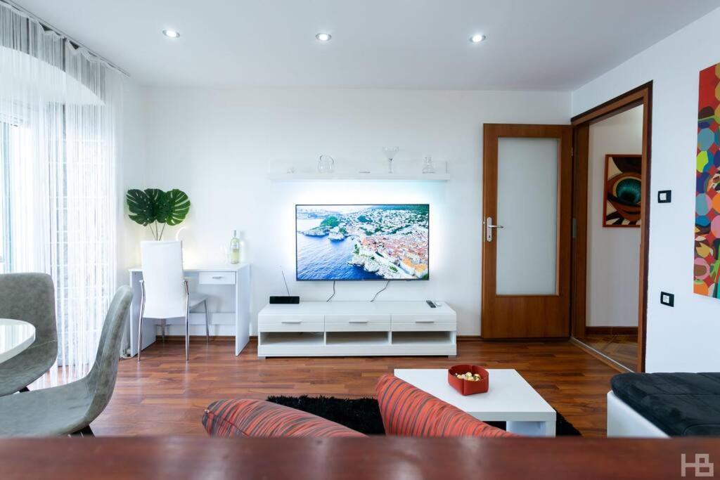 Apartment Glavanovo Beach Rijeka Dış mekan fotoğraf